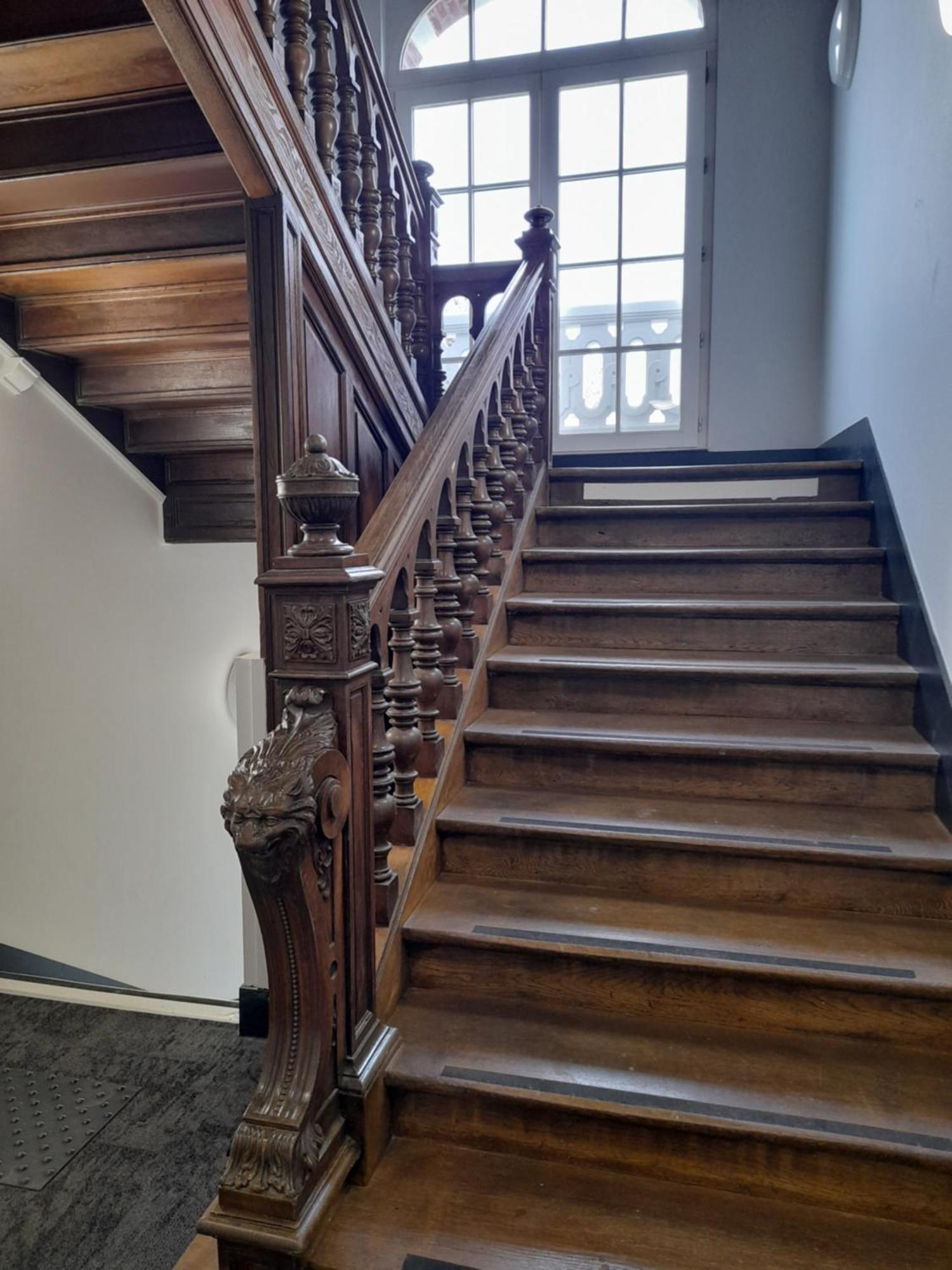Appart Dans Petit Chateau En Centre Ville Lagny Exterior foto